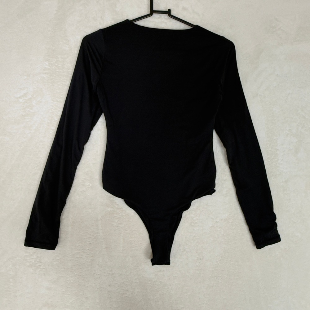 Pumiey Long‎ Sleeve Bodysuit Black Bottoms Double Layer Bodysuit  Women's Small - Picture 3 of 5